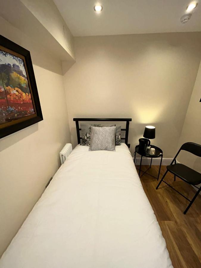 Cosy Single Room EDI Exteriér fotografie