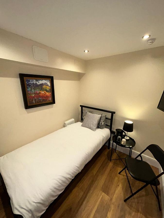 Cosy Single Room EDI Exteriér fotografie